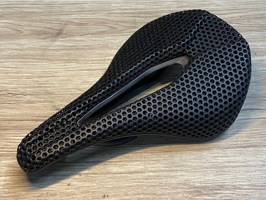 JO484 TNi 3D printing サドル 黒 カーボンレール