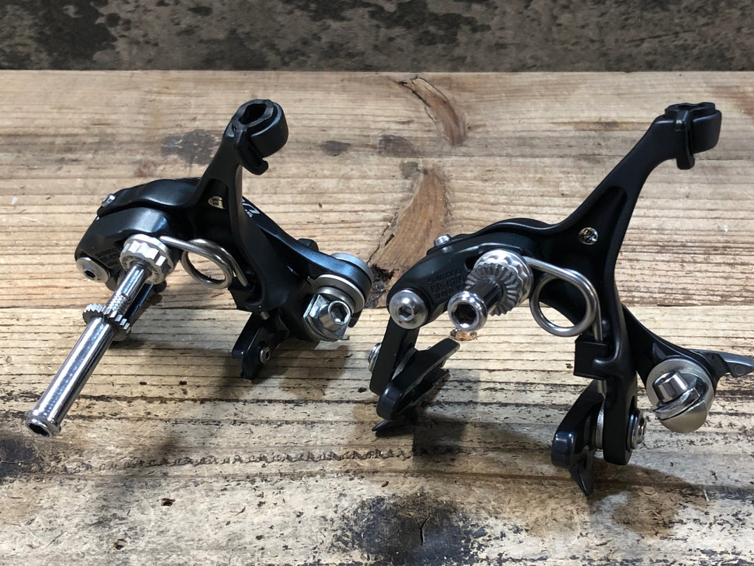 JQ292 シマノ SHIMANO アルテグラ ULTEGRA BR-6700 ブレーキキャリパー 前後セット ※アジャスターボルト シュー欠品