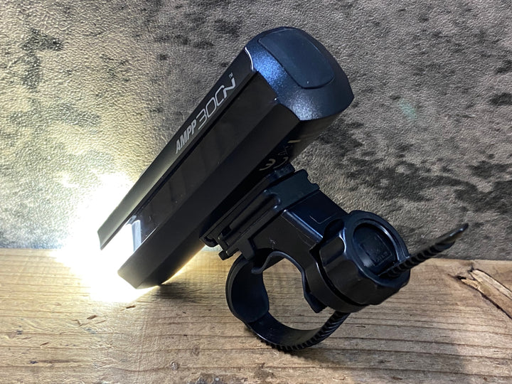 KK863 キャットアイ CATEYE AMPP300N フロントライト 点灯確認済