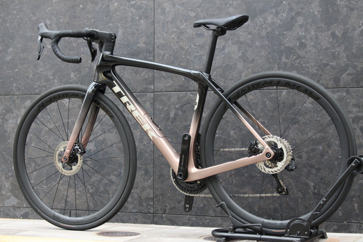 トレック TREK ドマーネ DOMANE SL6 GEN4 2026 52サイズ シマノ 105 R7170 12S Di2 AEOLUS ELITE35 カーボン ロードバイク 【福岡店】