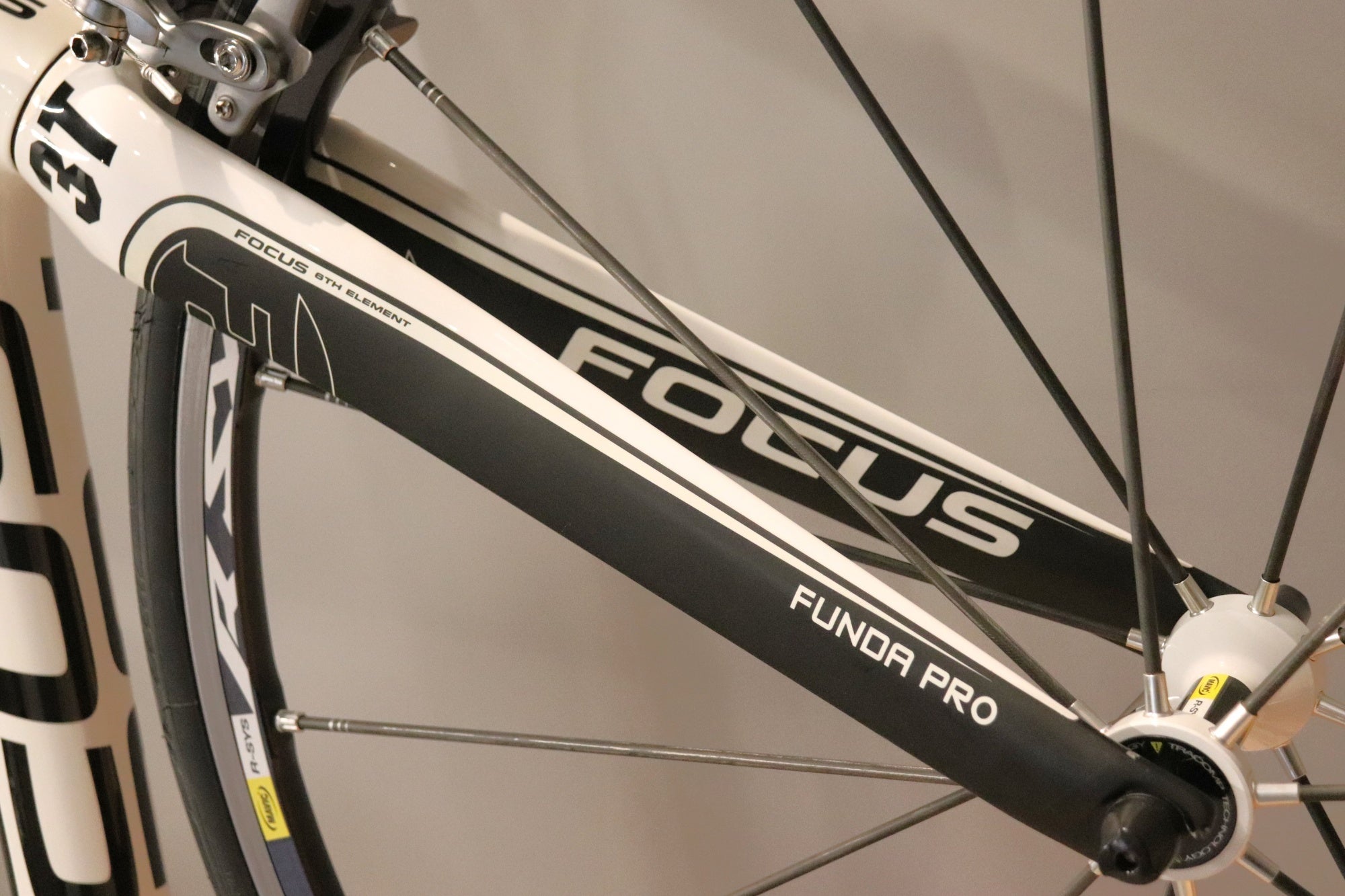 フォーカス FOCUS イザルコ IZALCO TEAM REPLICA 2011モデル Sサイズ