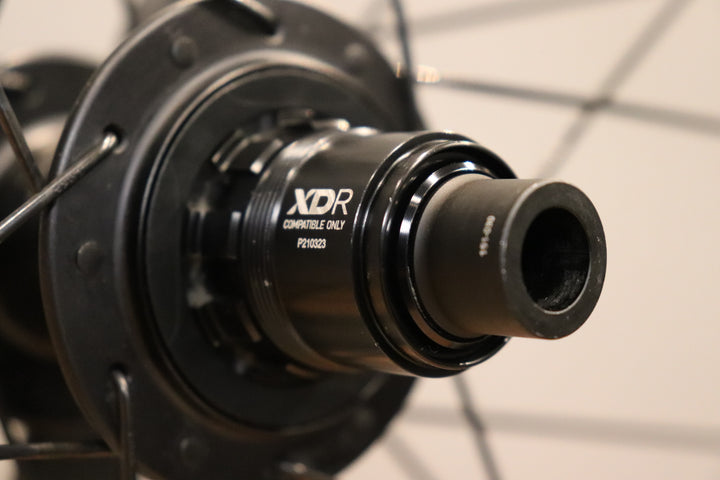 ジップ ZIPP ファイアクレスト ディスク 303 FIRECREST DISC カーボン チューブレスレディ ホイールセット スラムXDRフリー 【仙台店】