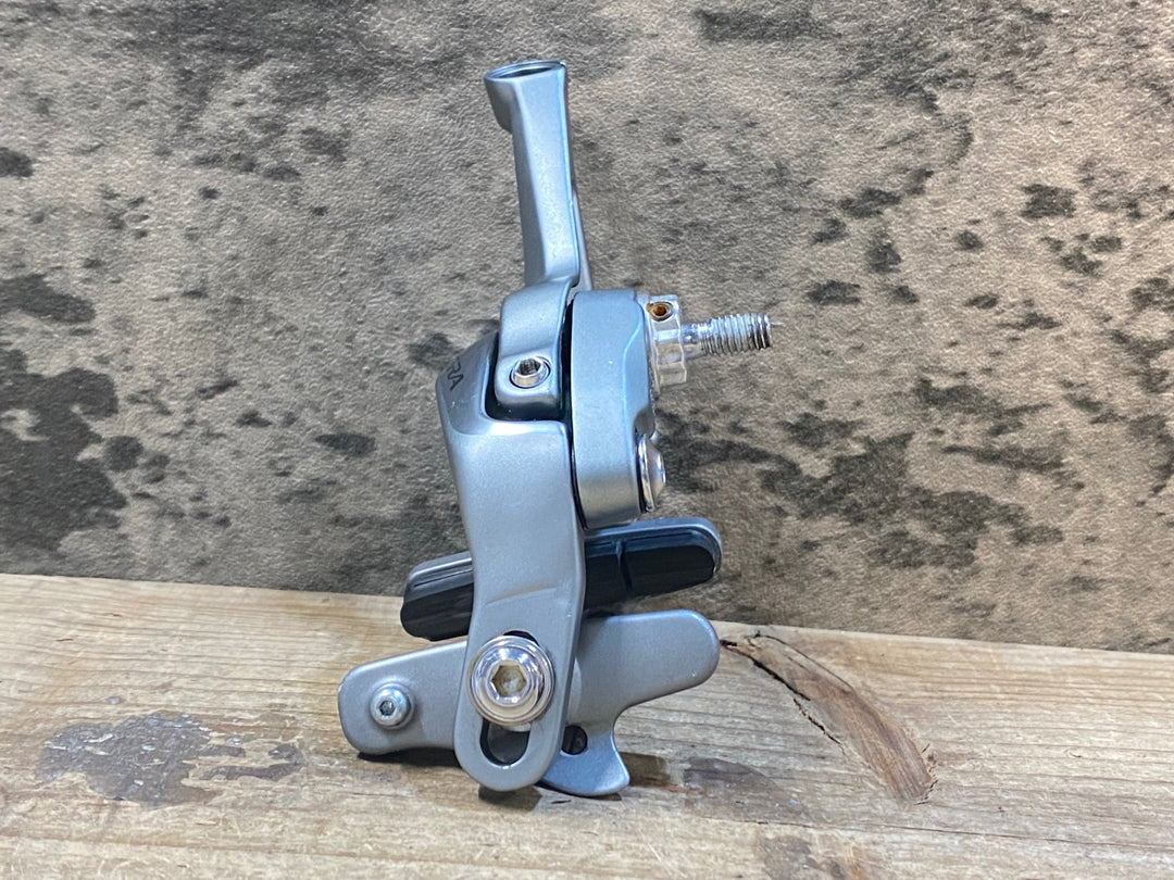 JX468 シマノ SHIMANO アルテグラ ULTEGRA BR-6700 リアブレーキ キャリパー ※アジャスター,ワッシャー,ナット欠品