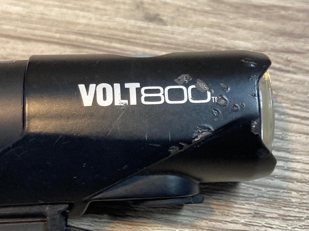 JU650 キャットアイ CATEYE VOLT 800 / TL-LD720 前後ライトセット 予備バッテリー付、点灯確認済