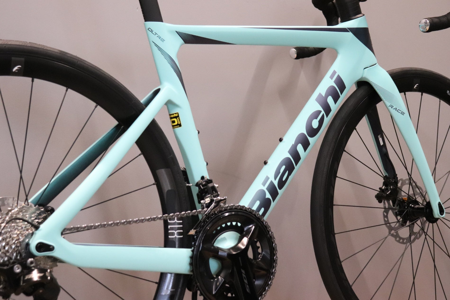 未使用 ビアンキ BIANCHI オルトレ レース OLTRE RACE 2025 50サイズ
