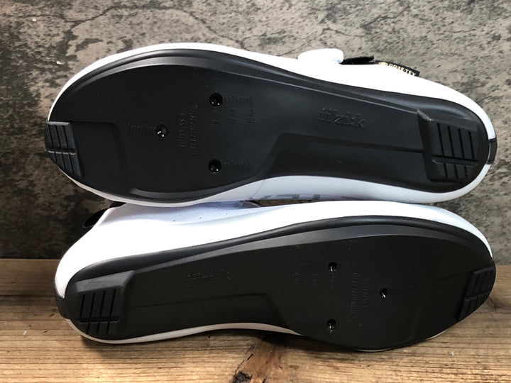 JV043 フィジーク fizik TEMPO ARTICA GTX ビンディングシューズ EU 41.5 白 GORE TEX 3穴 未使用