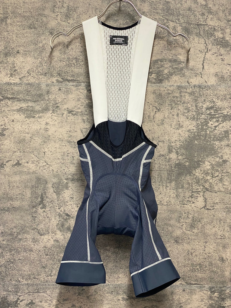 JW571 パスノーマルスタジオ PAS NORMAL STUDIOS Solitude ビブ