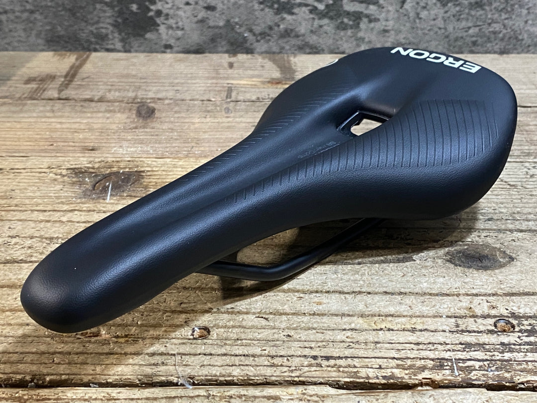 KC311 エルゴン ERGON SR man comp サドル 黒 TiNoxレール