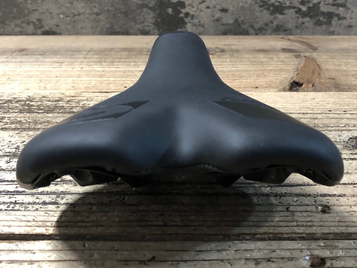 KD400 プロロコ゚ prologo NAGO RS サドル 黒 Pro STNレール
