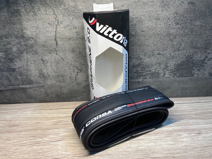 JK159 ヴィットリア vittoria コルサ CORSA GRAPHENE 2.0 チューブレスレディ タイヤ 700x25c 未使用