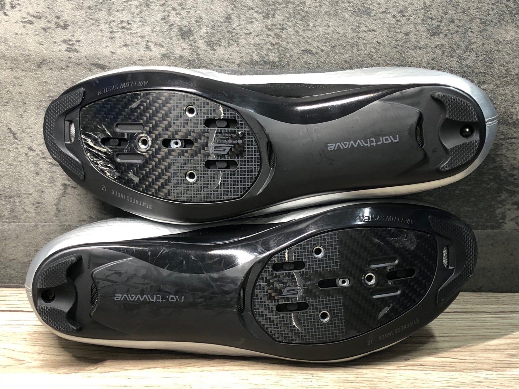 JI915 ノースウェーブ NORTHWAVE MISTRAL PLUS ビンディングシューズ