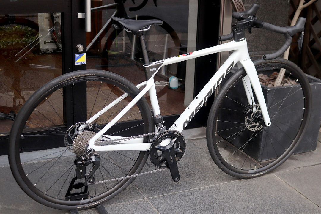 メリダ MERIDA スクルトゥーラ SCULTURA 6000 2022 44サイズ シマノ 105 R7170 Di2 12S カーボン ロードバイク 【南麻布店】