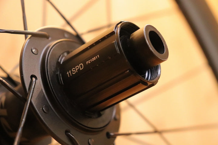 ジップ ZIPP 404 FIRECREST TUBERESS DISC カーボン チューブレスレディ ホイールセット シマノ 11S/12S 【芦屋店】