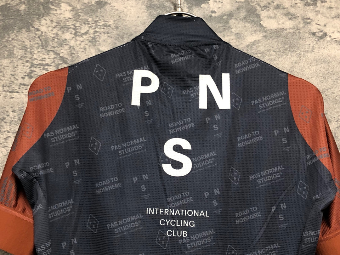 KM754 パスノーマルスタジオ PAS NORMAL STUDIOS MECHANISM LATE DROP JERSEY 半袖 サイクルジャージ S