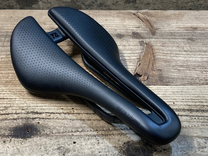 KA288 ボントレガー BONTRAGER AEOLUS PRO サドル 黒 145mm カーボンレール