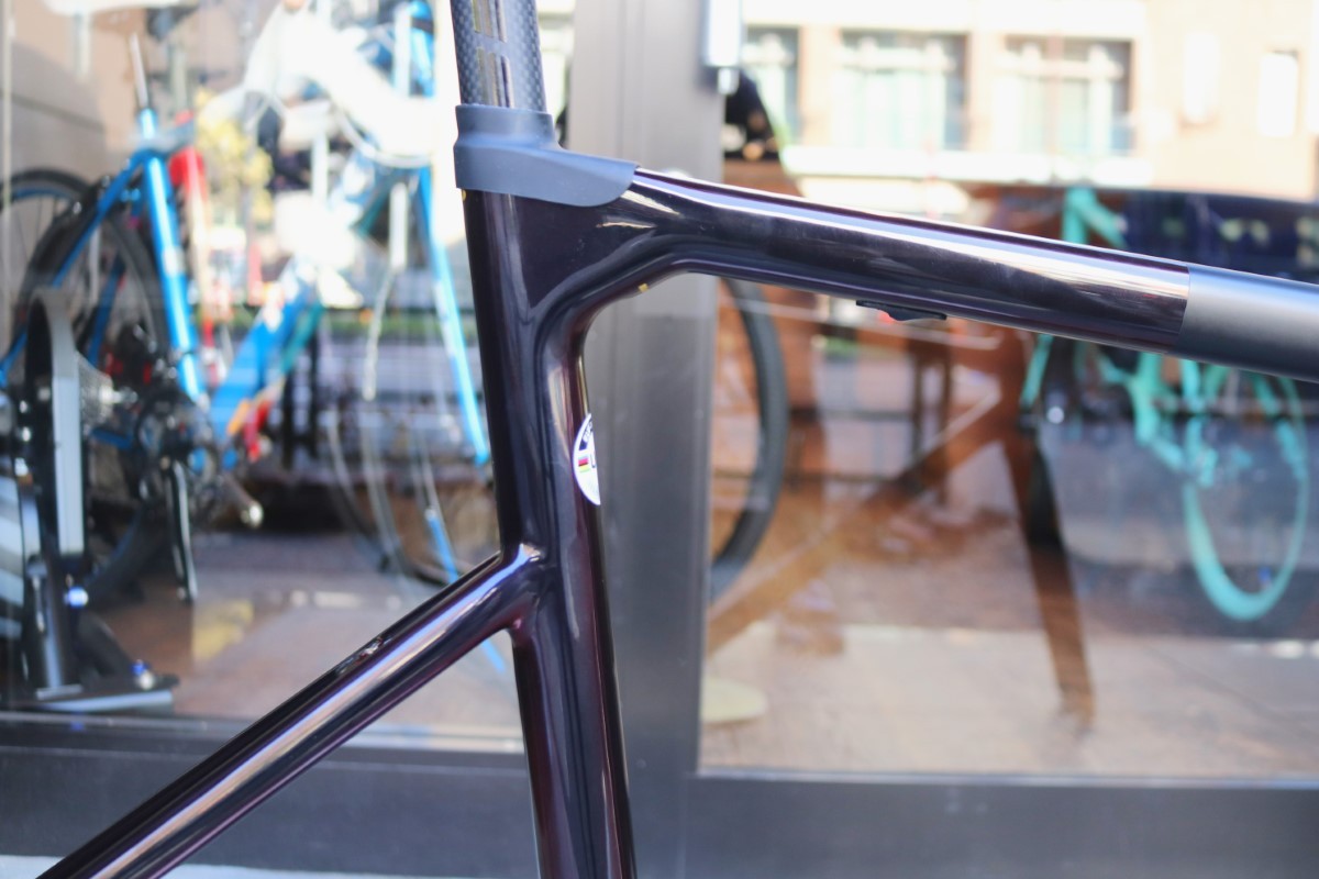 エルヴス ELVES ヴァンヤール VANYAR 54サイズ カーボン フレーム