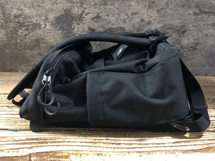 KL828 ブロンプトン BROMPTON METRO BACKPACK フロントバッグ 黒