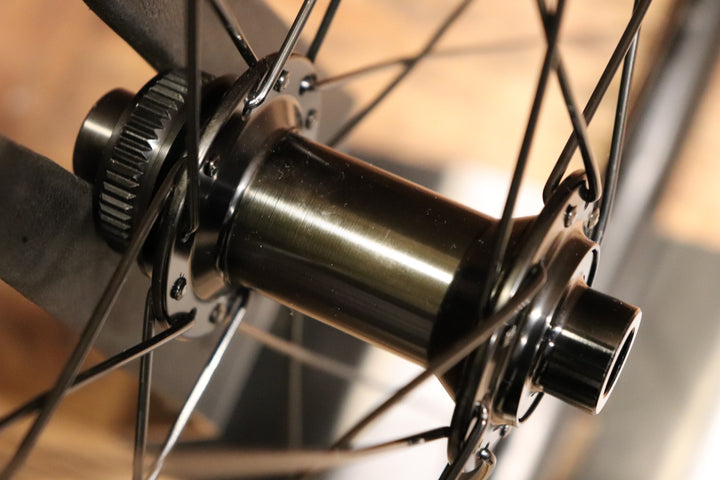 ボントレガー BONTRAGER パラダイム PARADIGM 23 TLR アルミ チューブレスレディ ホイールセット シマノ11S/12S 【東京南麻布店】