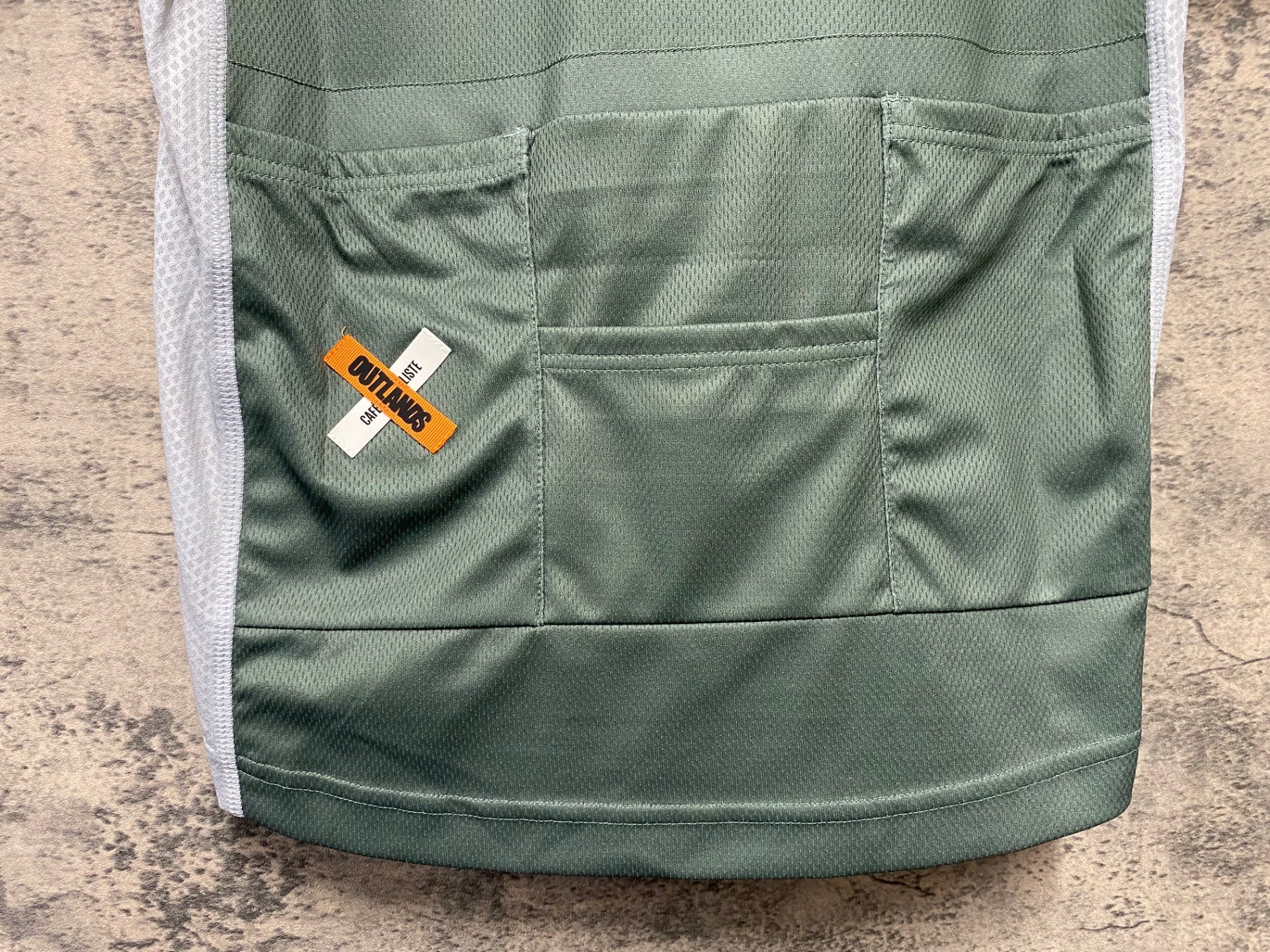 KD392 カフェドシクリステ Cafe du Cycliste ベティ BETTY V2 半袖
