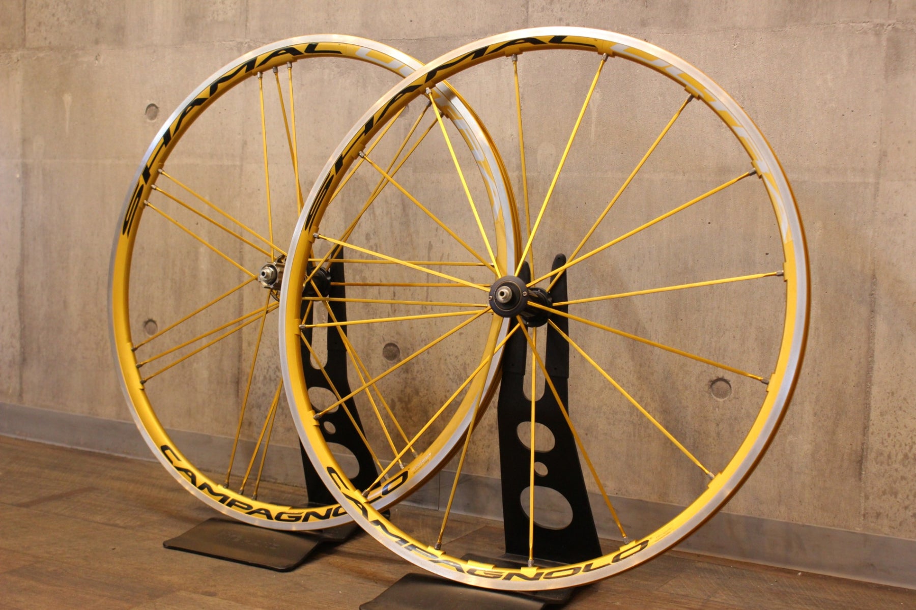 カンパニョーロ CAMPAGNOLO シャマル ウルトラ SHAMAL URTRA アルミ 