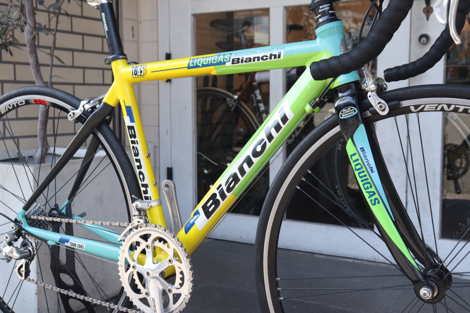 ビアンキ BIANCHI 1885 LIQUIGAS 2005モデル 51サイズ カンパニョーロ