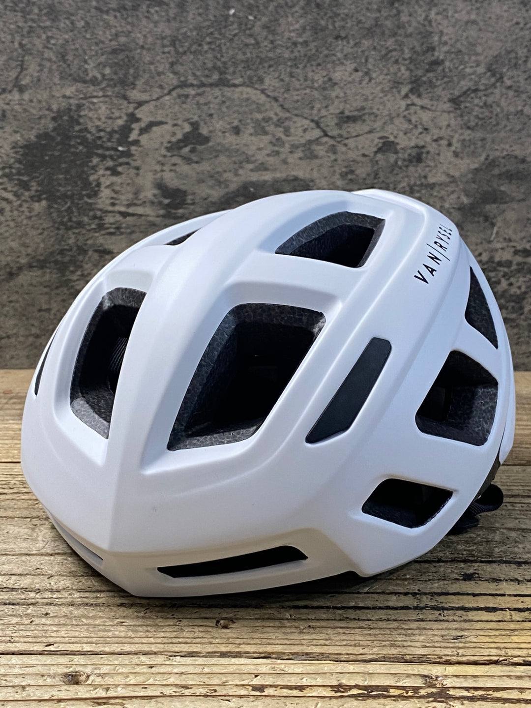 KL366 デカトロン DECATHLON VANRYSEL RoadR 500 ヘルメット 白 M55/59