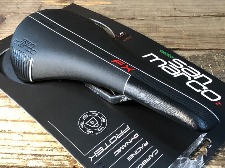 JR317 サンマルコ san marco Regale CARBON FX PROTEK サドル 黒 NARROW CARBON レール