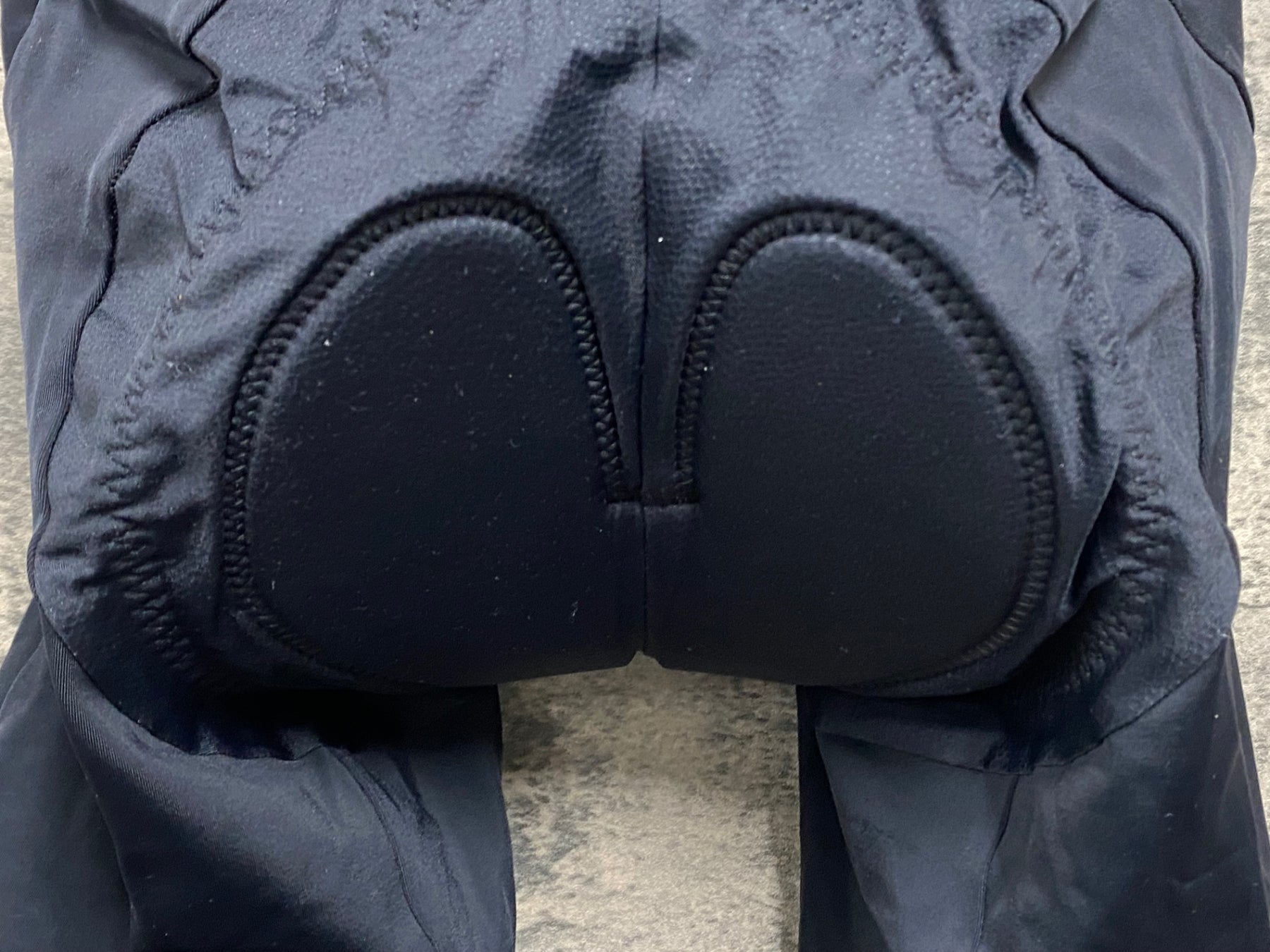 JV147 アソス ASSOS ビブショーツ 黒 L – BICI AMORE ONLINE STORE
