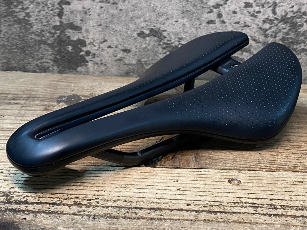 JP444 ボントレガー BONTRAGER AEOLUS PRO サドル カーボンレール 145mm 黒