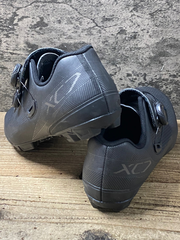 KE867 シマノ SHIMANO XC7 SH-XC701M ビンディングシューズ EU41 2穴 黒