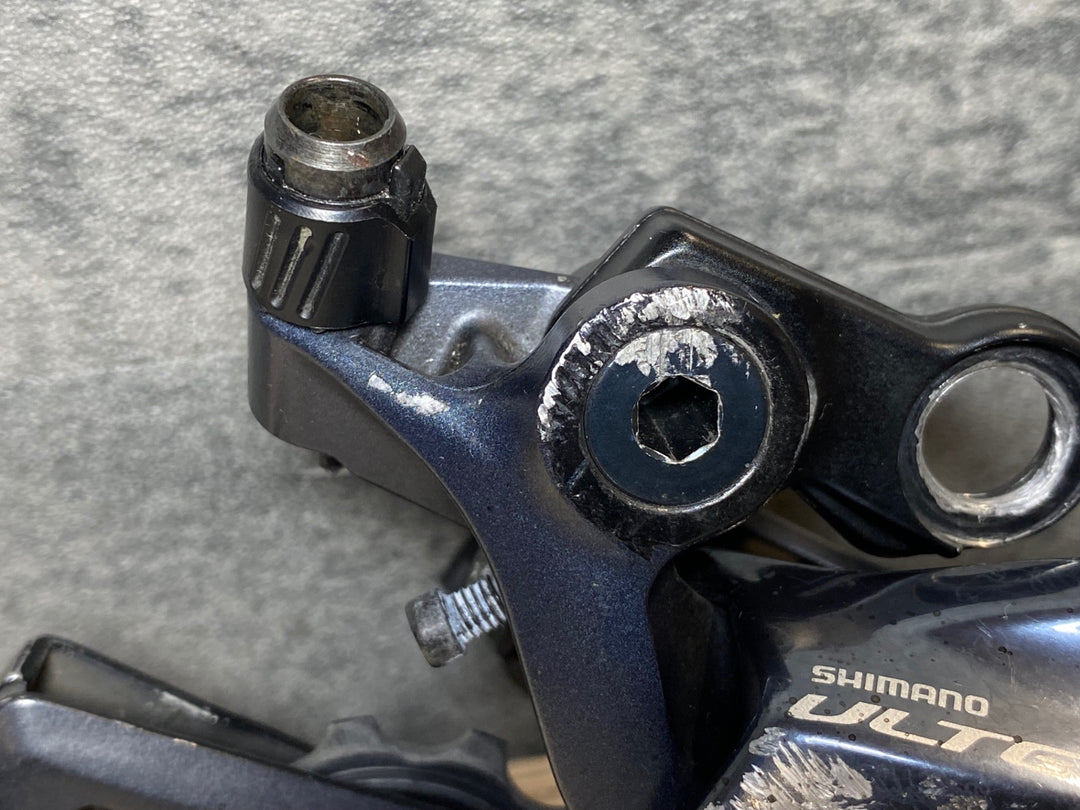 JJ096 シマノ SHIMANO アルテグラ ULTEGRA RD-R8000 リアディレイラー ※固定ボルト欠品