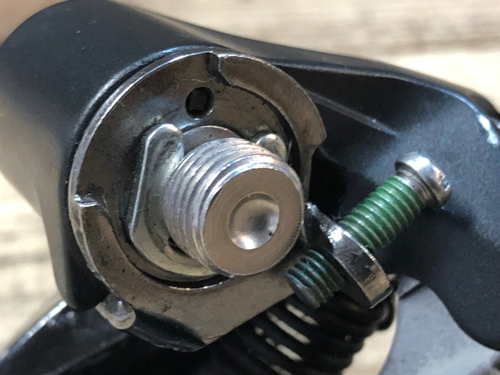 JS739 シマノ SHIMANO 105 RD-5700 リアディレイラー 10S