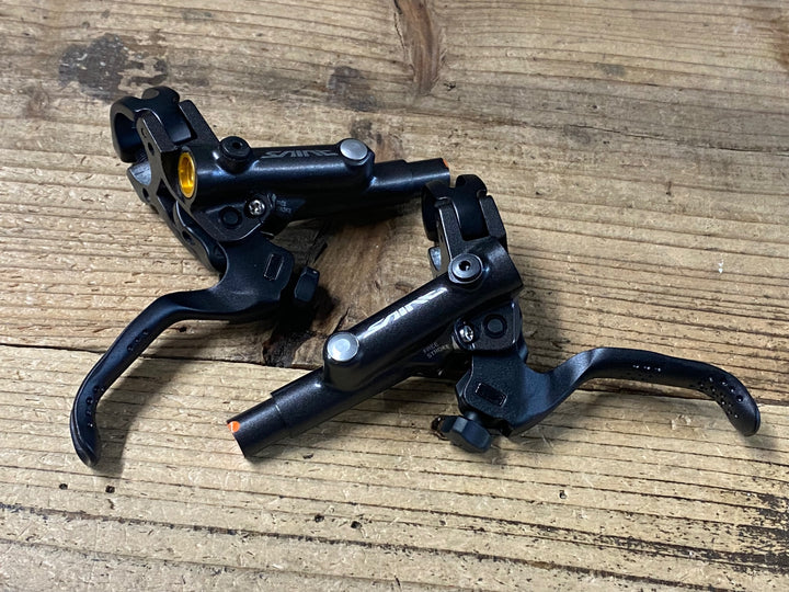 KJ399 シマノ SHIMANO セイント SAINT BL-M820 油圧 ブレーキレバー