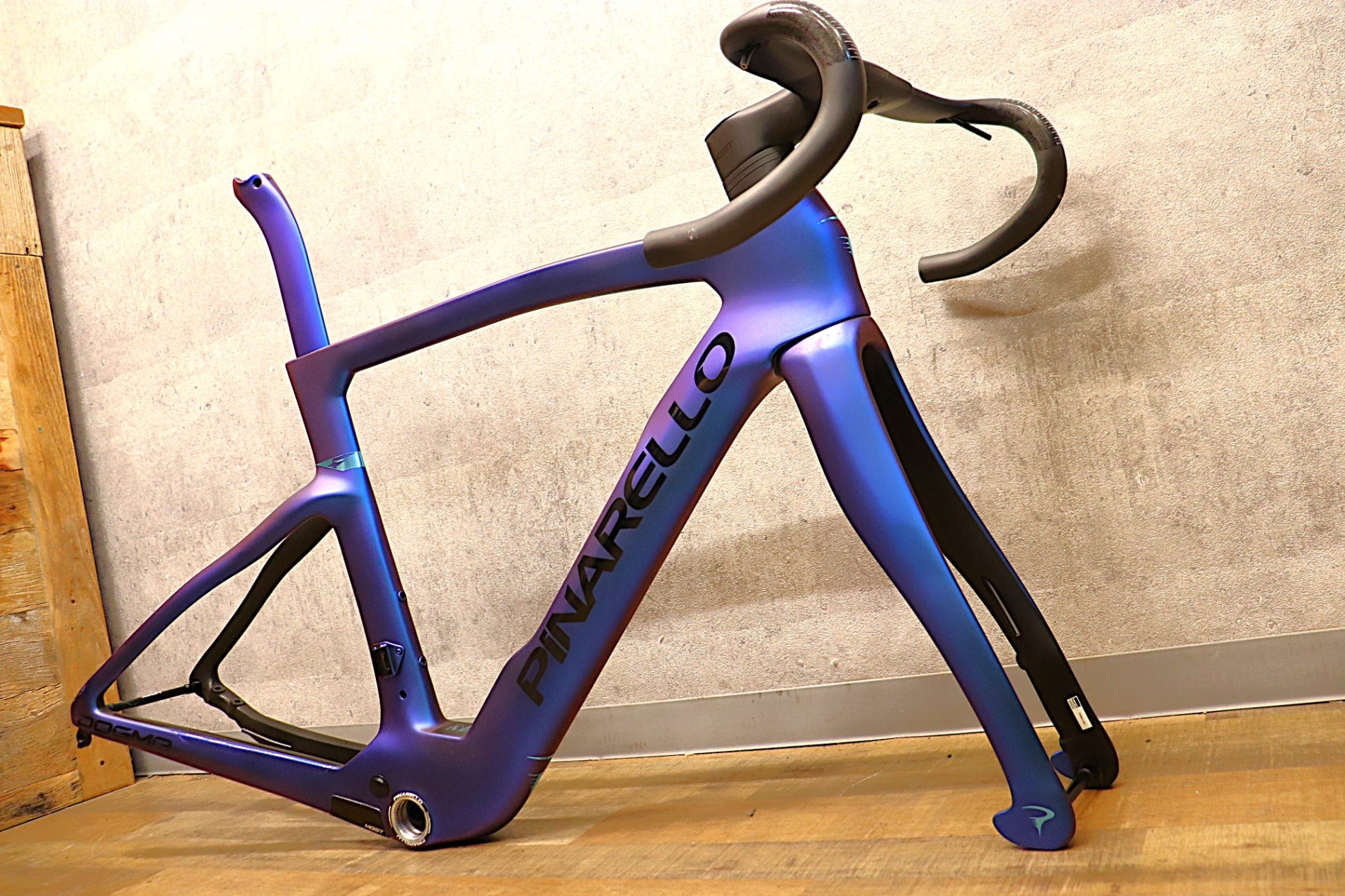 ピナレロ PINARELLO ドグマ NEW DOGMA F 2025 465サイズ カーボン