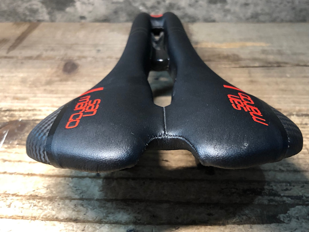 JJ504 セラサンマルコ selle sanmaruco ASPIDE CARBON FX カーボンレール サドル 黒/赤 NARROW