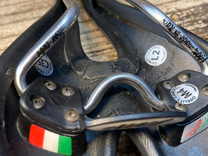JT925 セラ SELLE SMP ダイナミック dynamic サドル 黒 inoxtubeレール
