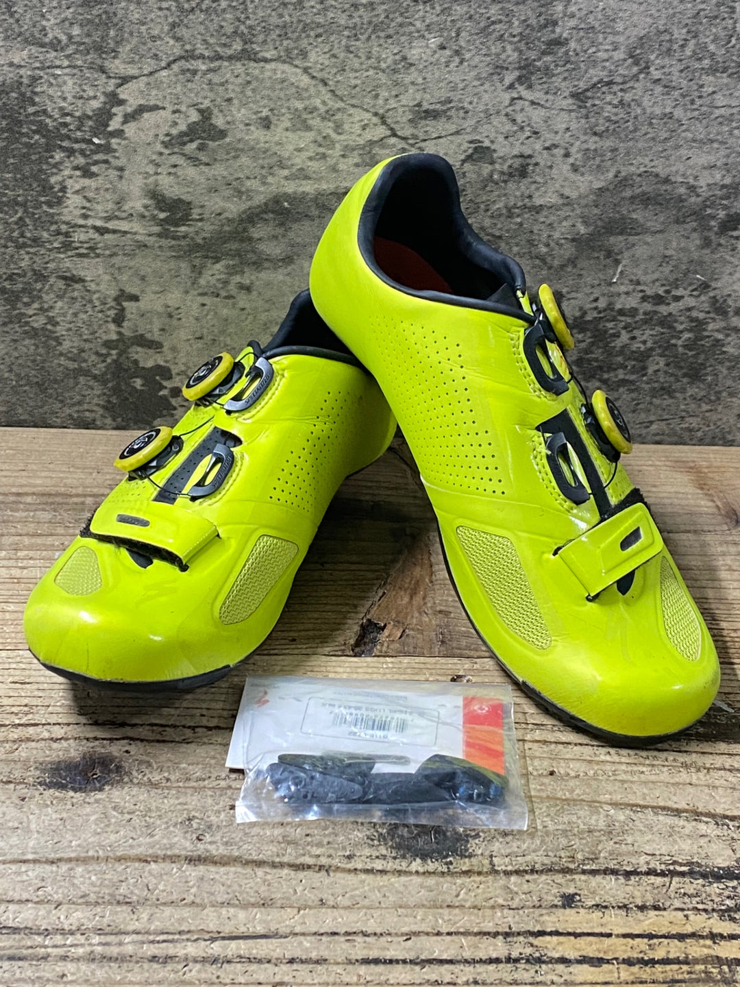 KH648 スペシャライズド SPECIALIZED S-WORKS RD ビンディングシューズ 黄 EU42