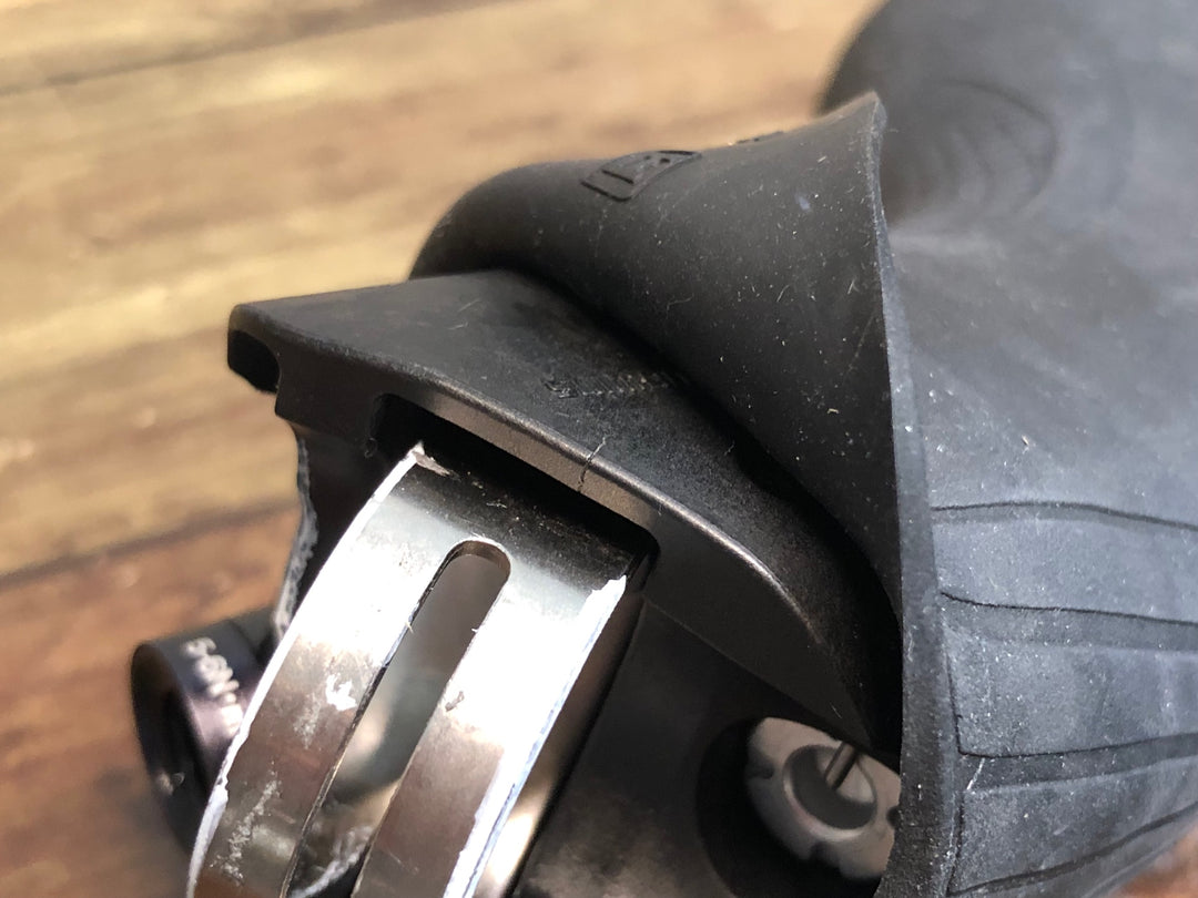IT602 シマノ SHIMANO アルテグラ ULTEGRA ST-R8020 右 STIレバー 前期 油圧 ※固定部ひびの為ジャンク