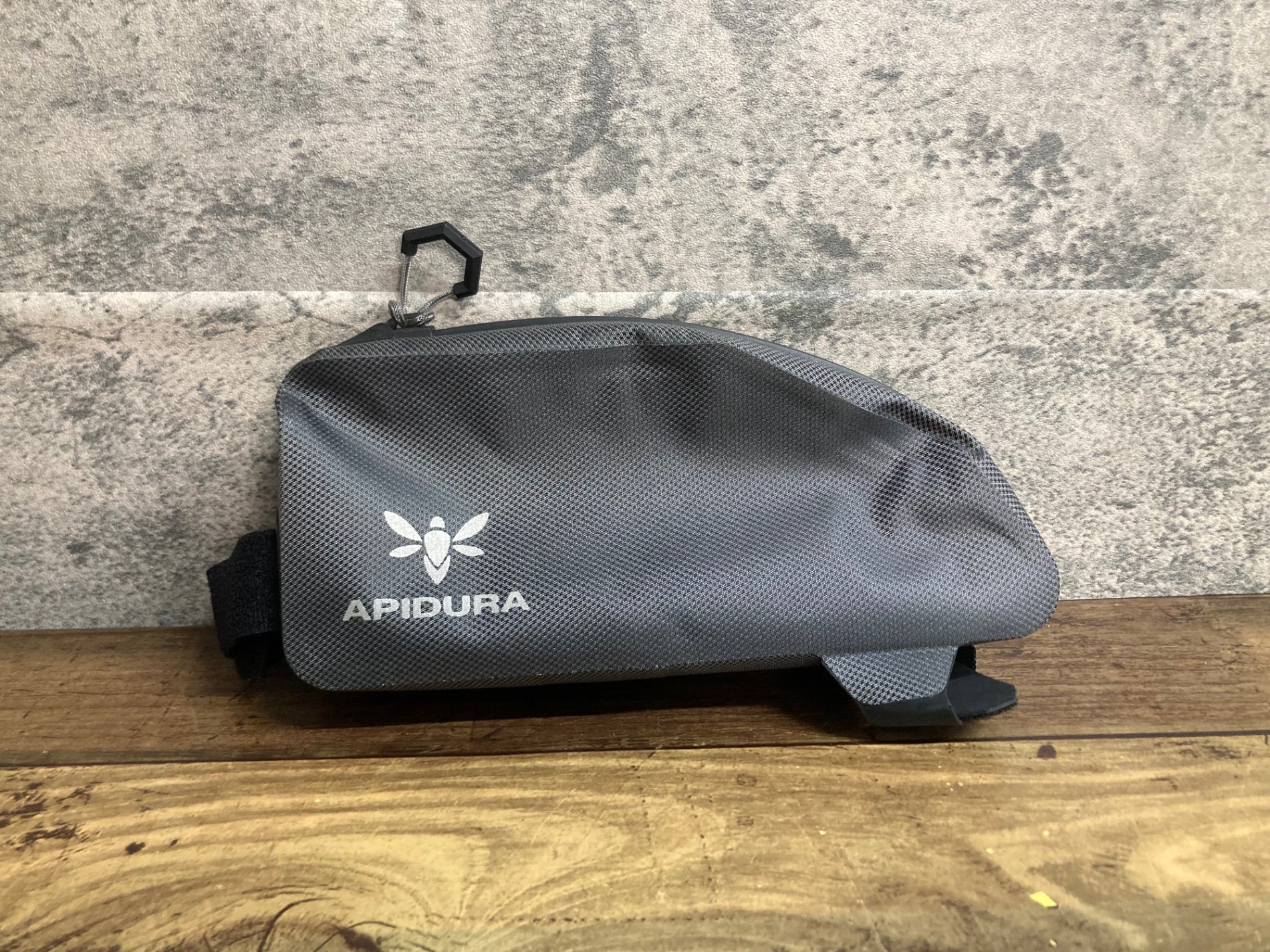 JW354 アピデュラ APIDURA DRY EXPEDITION TOP TUBE PACK トップ