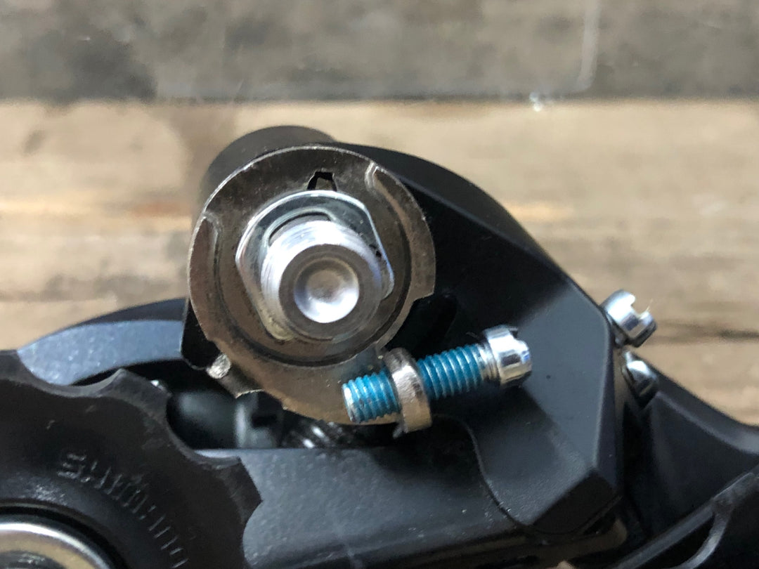 JQ572 シマノ SHIMANO SORA RD-R3000 リアディレイラー 9S
