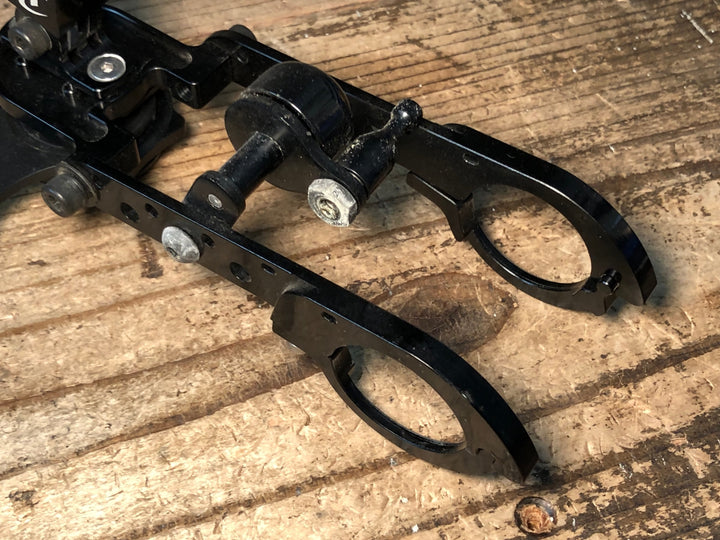 JU527 レックマウント REC-MOUNTS 両持ちサイコンマウント Φ31.8 レザイン キャットアイライトマウント ベル付き
