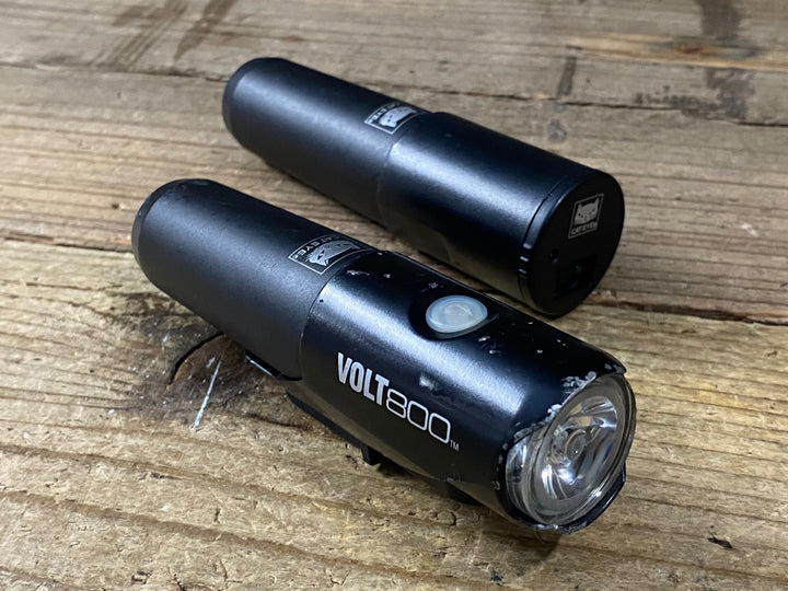 KP383 キャットアイ CATEYE ボルト VOLT800 フロントライト スペアバッテリー 充電器 点灯確認済