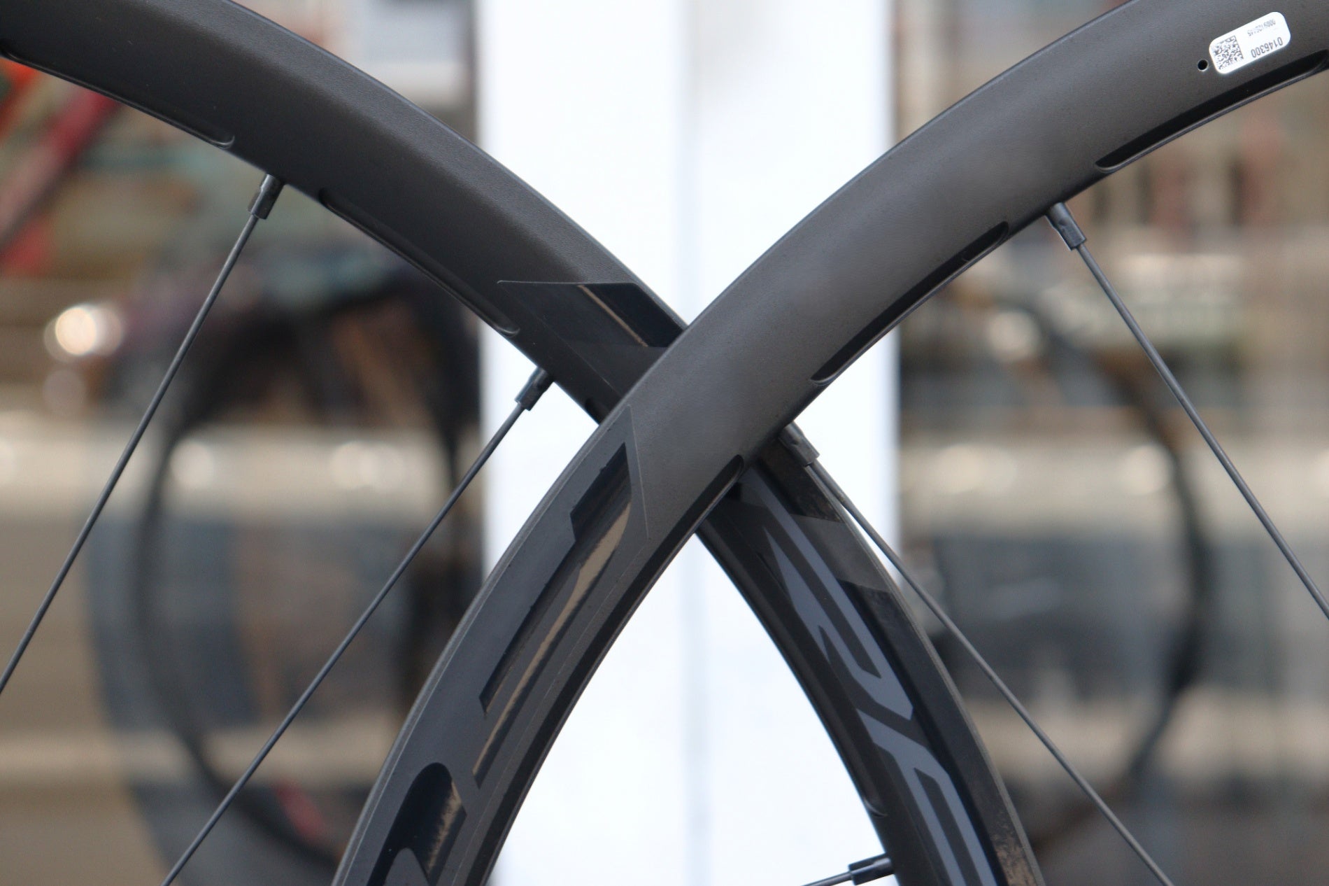 Fulcrum Racing3レーシング3 シマノ11s クイック・スプロケなし BLOG ロードバイクカスタムにオススメ！大幅に進化した