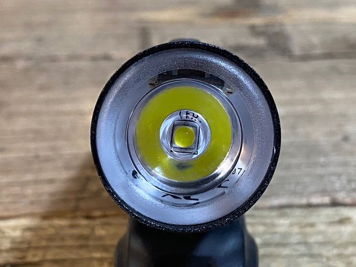 JZ279 レザイン LEZYNE CLASSIC DRIVE XL700+ フロントライト 点灯確認済
