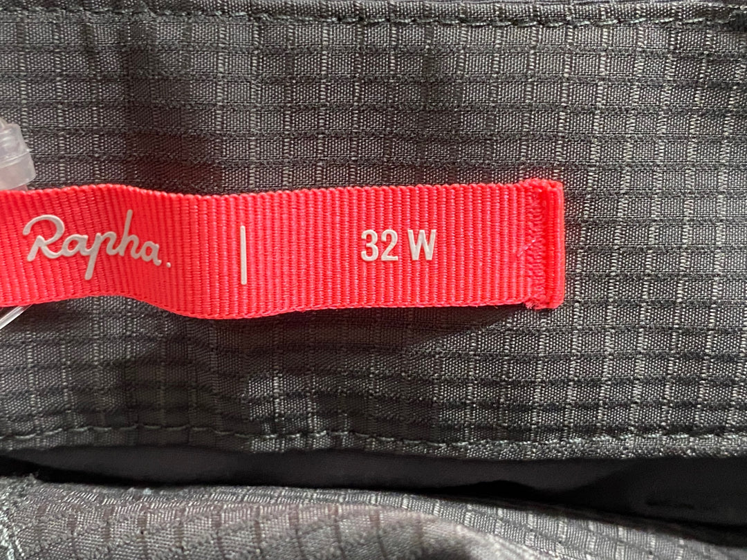 JN732 ラファ Rapha TECHNICAL SHORTS ハーフパンツ グレー 32W