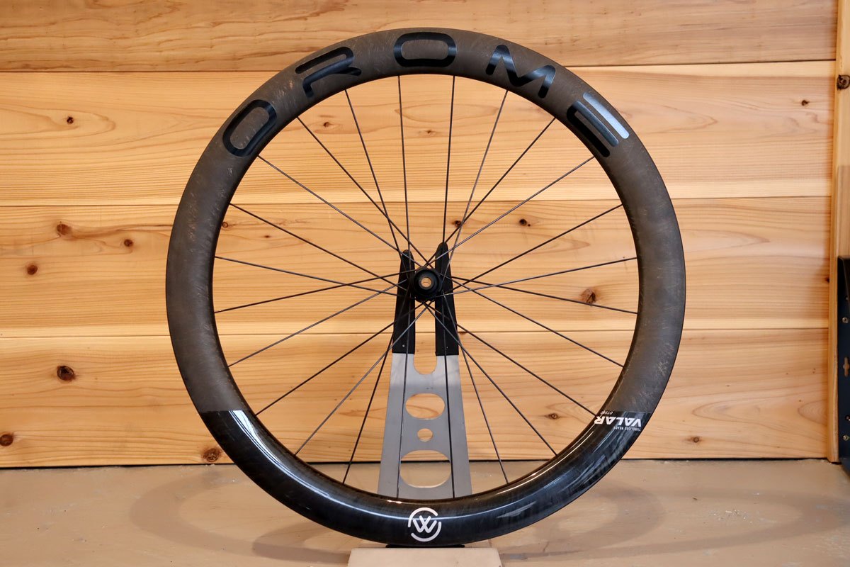 OROME VALAR DT56D前輪のみスポーク折れあり