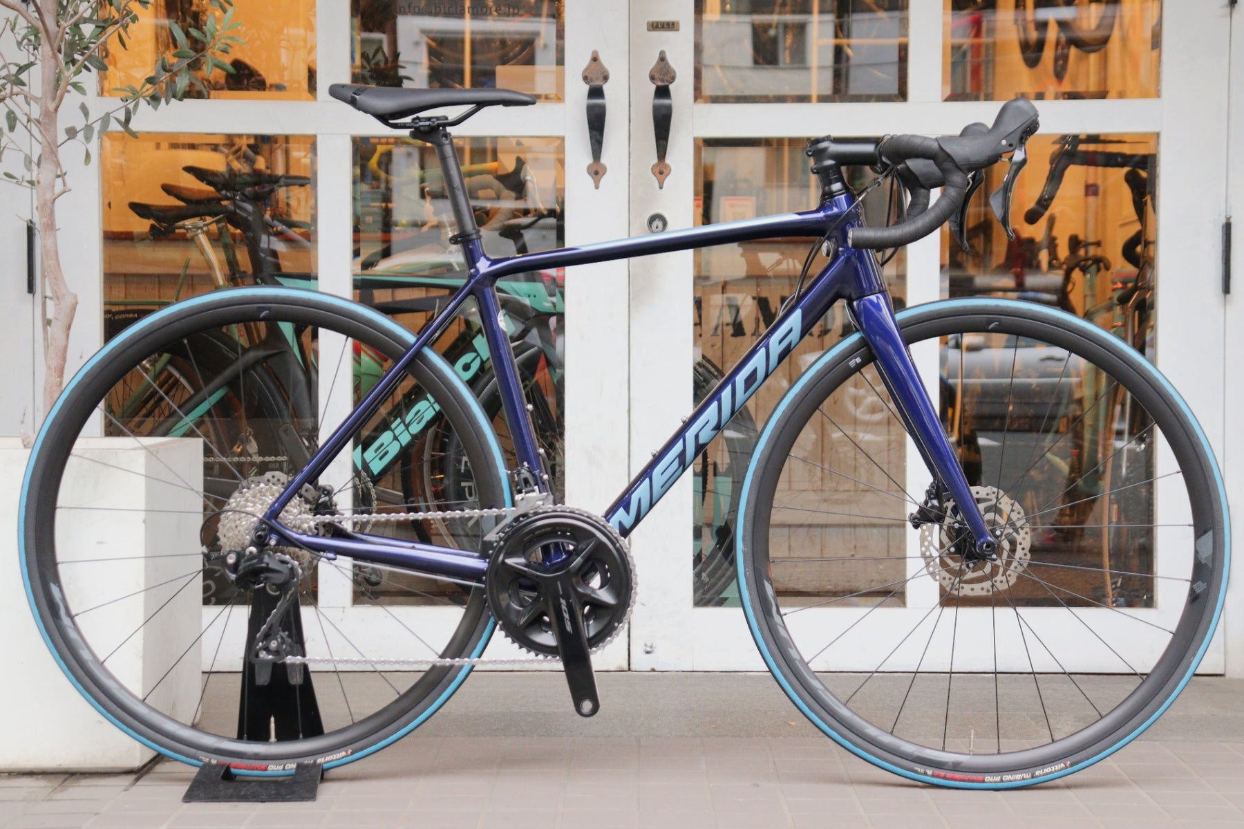 ま*。様 Merida SCULTURA 700 サイズ50 メリダ MERIDA スクルトゥーラ SCULTURA 700 2024モデル 50サイズ