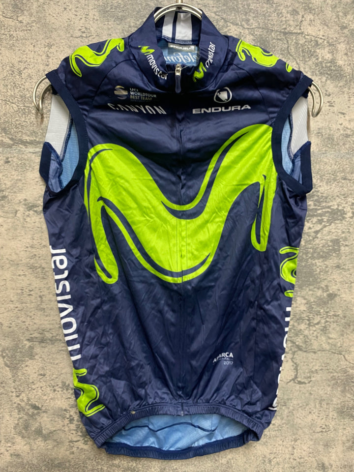 JS486 エンデュラ ENDURA ジレ サイクルベスト 濃紺 S movistar