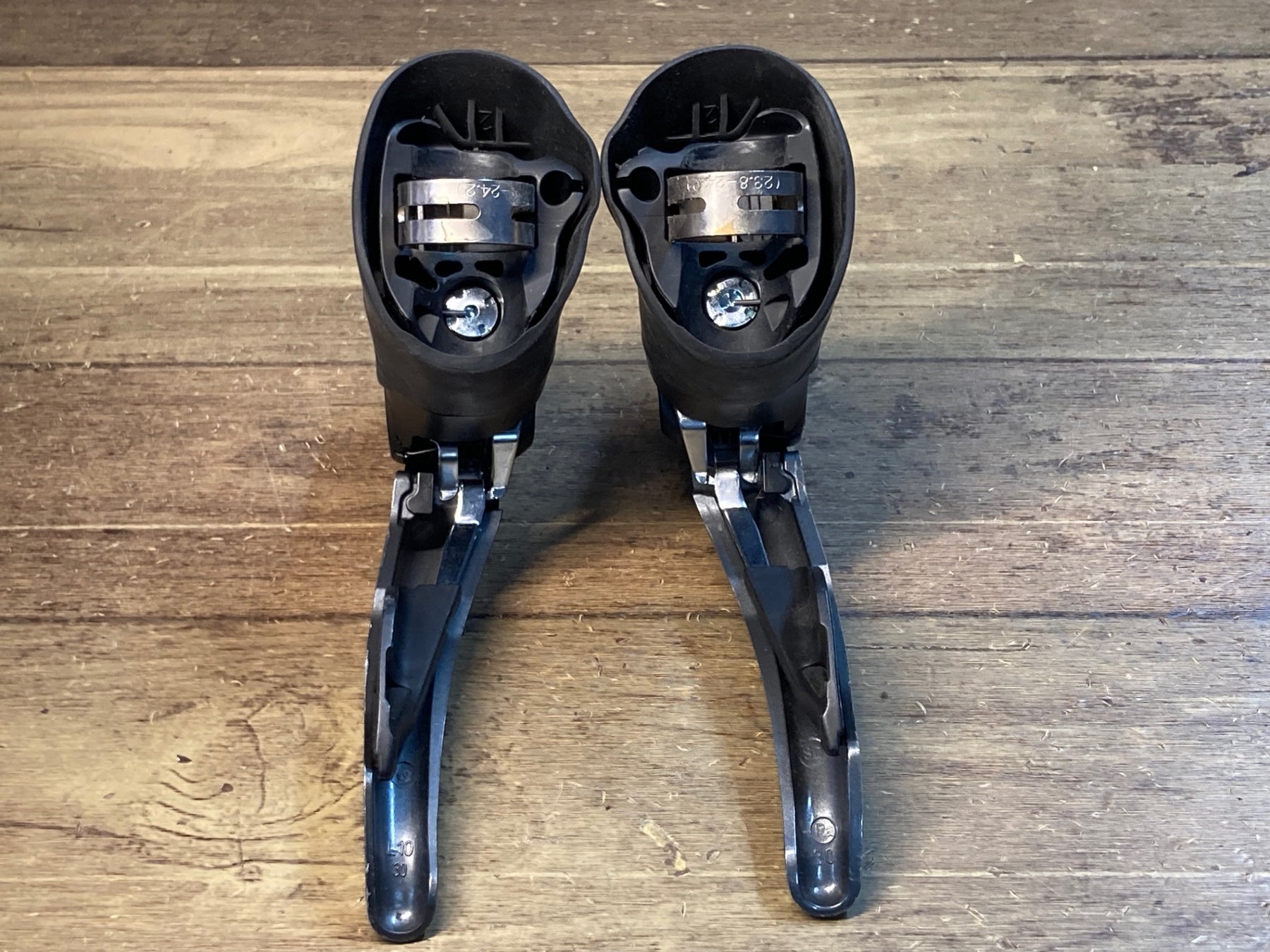 JI194 シマノ SHIMANO クラリス Claris ST-R2000 STIレバー 2x8S