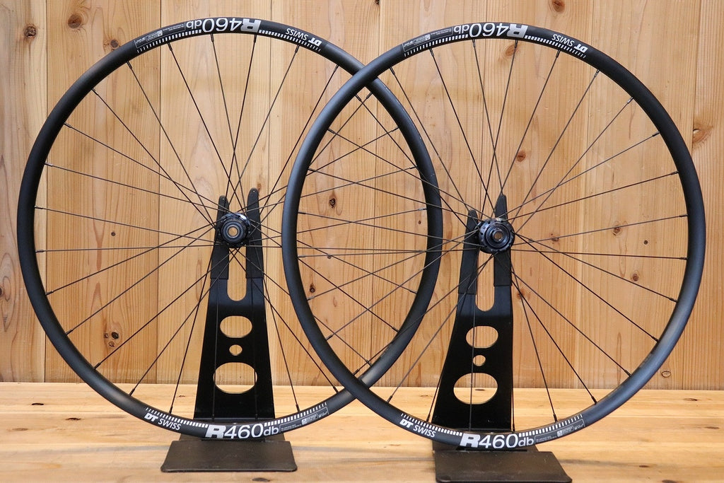 DT SWISS R460 DB アルミ チューブレスレディ ホイールセット シマノ